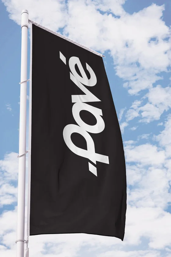 Pavé Flag