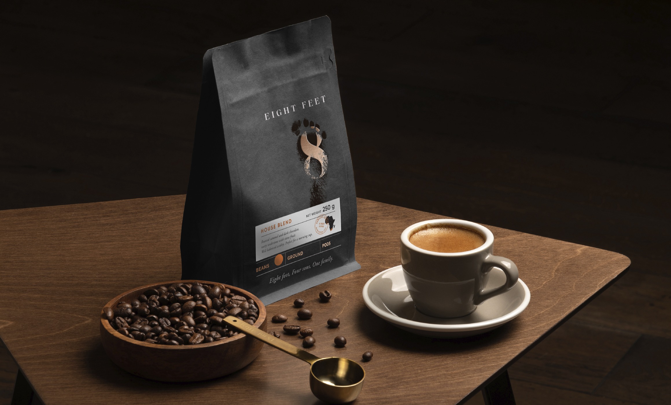 Eight Feet Coffee packaging design