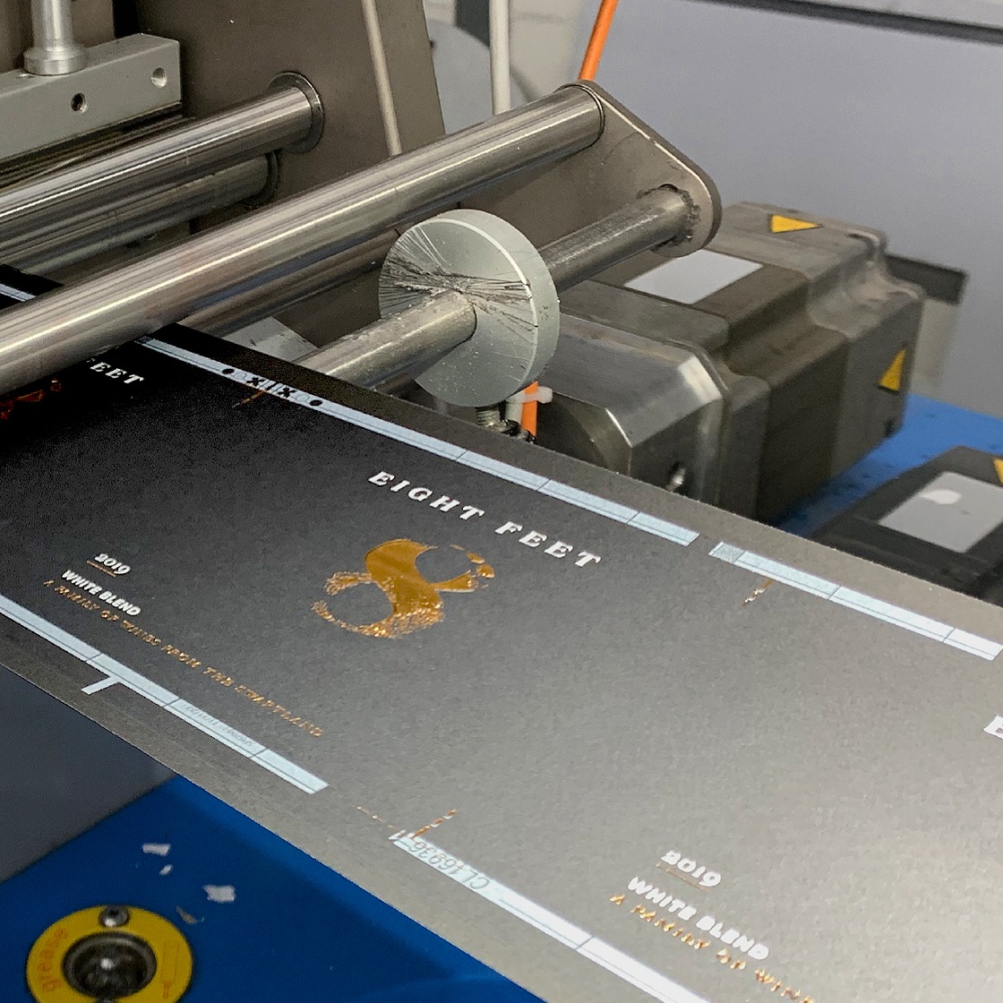 the printing process of the wine labels